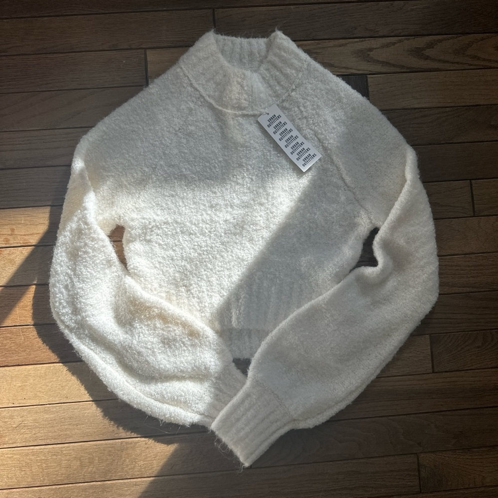 urban outfitters cozy white sweater